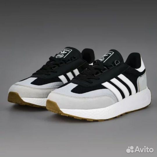 Кроссовки adidas мужские 40