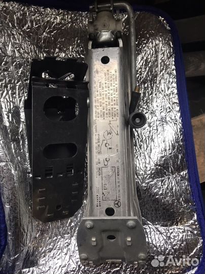 Домкрат mercedes a2115830415