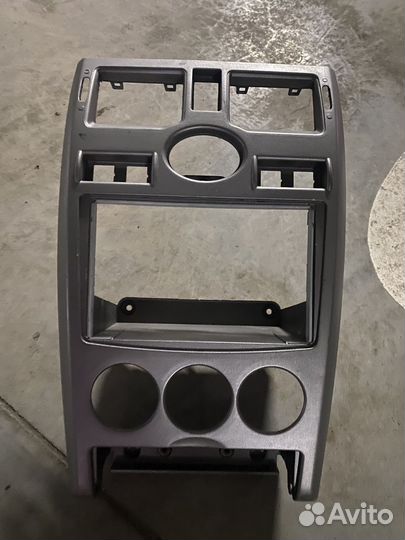 Центральная консоль priora