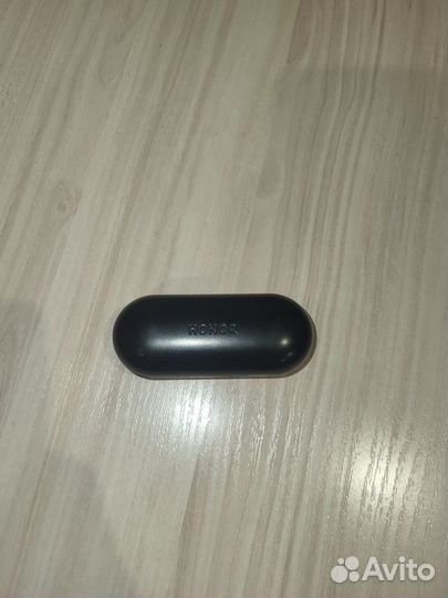 Беспроводные наушники honor