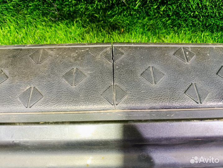 Подножка Ssangyong Rexton GAB D20DT 2010