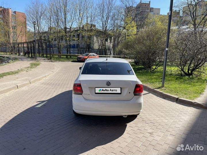 Volkswagen Polo 1.6 AT, 2013, 300 000 км