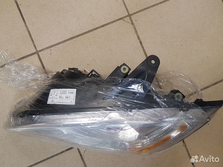 Фара левая ford focus II (2005-2008)