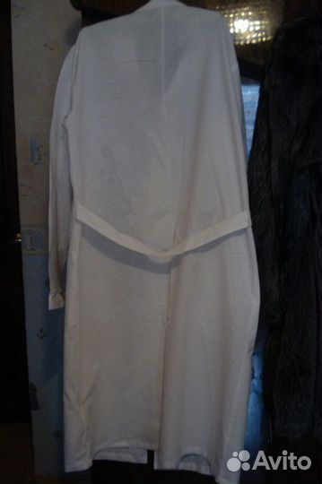 Медицинские халаты новые р-ры 40,48,50,52