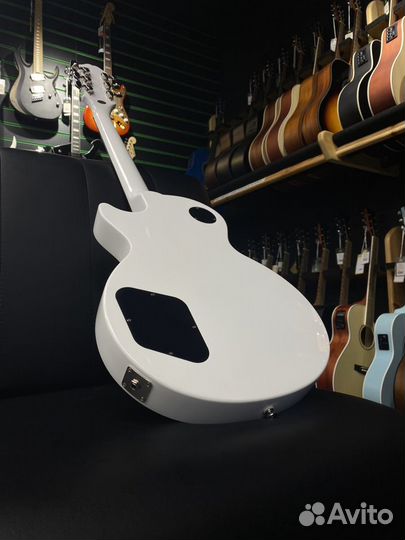 Epiphone les paul studio White электрогитара