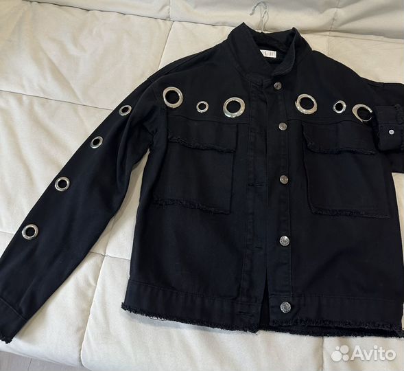 Куртка джинсовая