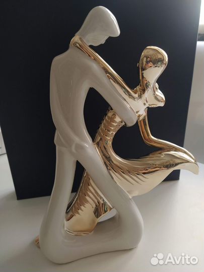 Статуэтка lefard 