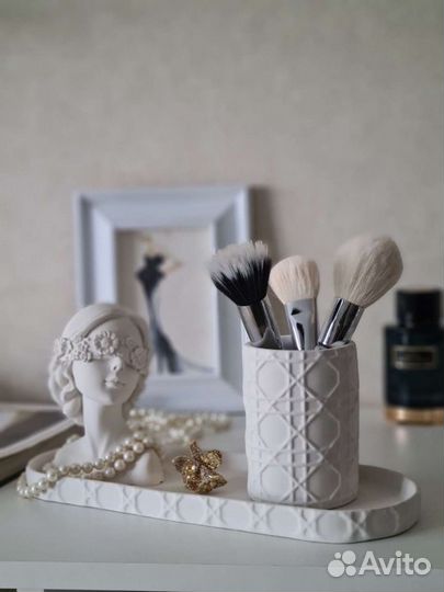 Декоративный поднос/подставка под украшения