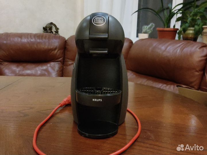 Кофеварка капсульная dolce gusto