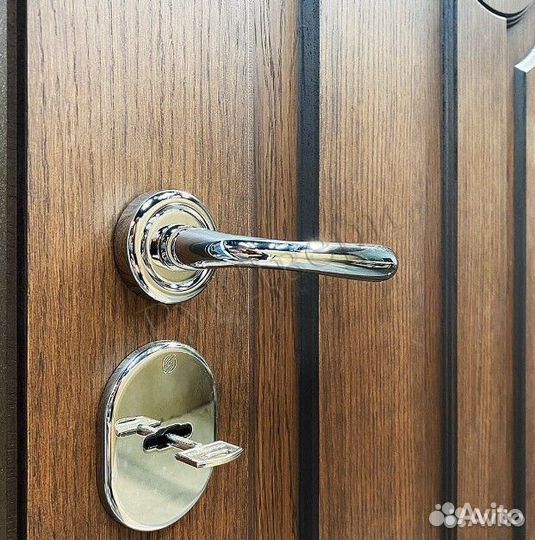 Утепленная металлическая дверь для дома