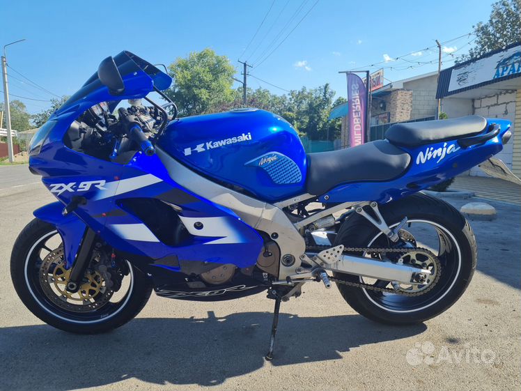 Ninja zx9r on sale