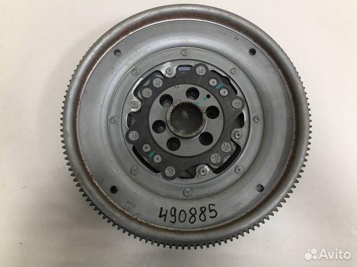 Маховик Volkswagen Taos