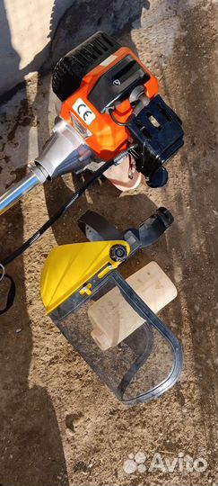 Триммер бензиновый