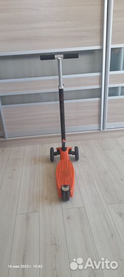 Самокат Maxi Micro