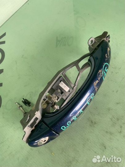 Ручка двери внешняя передняя правая Volkswagen