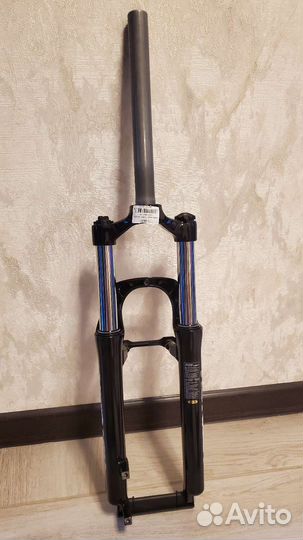 Вилка RST Gila TNL 26