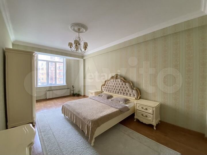 2-к. квартира, 95 м², 3/10 эт.