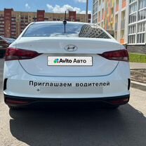 Hyundai Solaris 1.4 AT, 2019, 432 771 км, с пробегом, цена 800 000 руб.