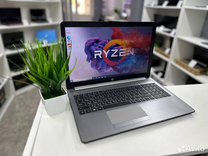 Мощный ультрабук HP Ryzen 5/8gb/SSD
