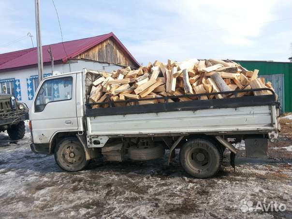 Дрова колотые, пеньками