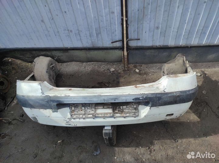 Бампер задний Renault symbol 1