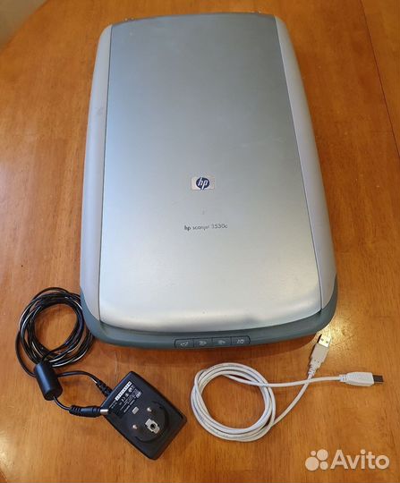 Сканер HP Scanjet 3530c
