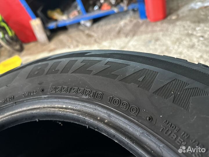 Bridgestone Blizzak DM-V2 255/55 R18 109Q