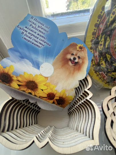 Деревянные резные шкатулки, ваза