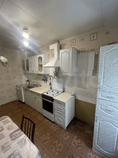 4-к. квартира, 78 м², 2/5 эт.