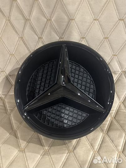 Эмблема Mercedes W166 A0008880160 антихром
