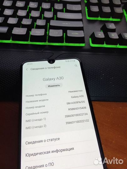 Samsung Galaxy A30, 4/64 ГБ