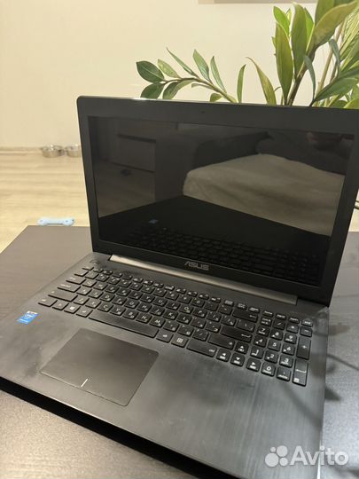 Ноутбук asus