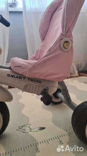 Трехколесный велосипед