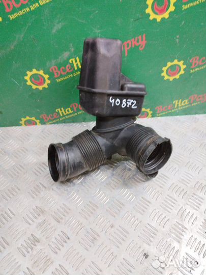 Патрубок воздушного фильтра Bmw E60