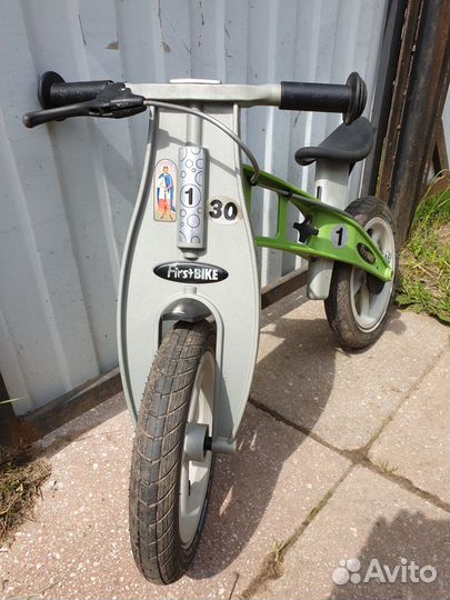 Беговел Firstbike 12
