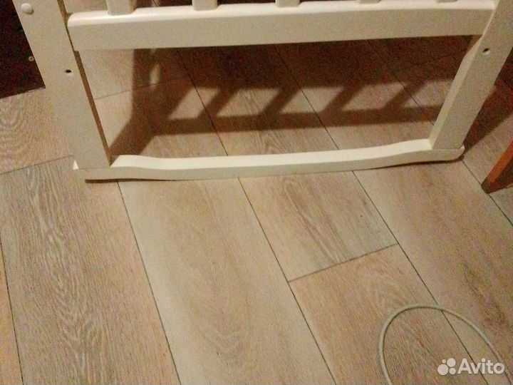 Детская кроватка-качалка