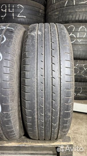 Goodyear EfficientGrip SUV 4x4 215/65 R16 98H