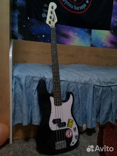 Басс гитара,4 струны