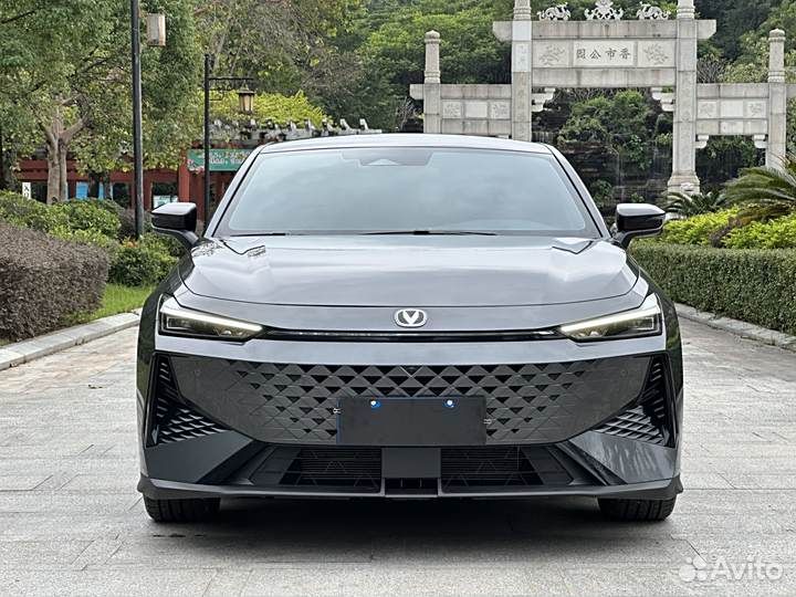 Changan UNI-V 1.5 AMT, 2024, 7 000 км