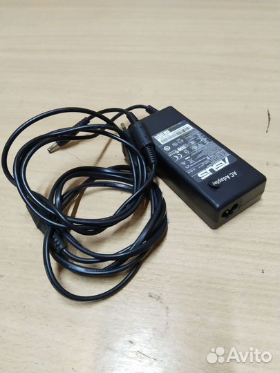 Зарядка для ноутбука