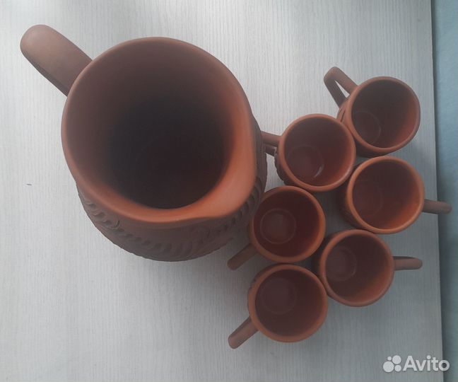 Набор глиняной посуды