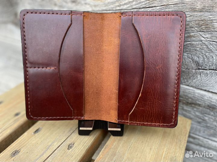 Изделия из кожи ручной работы