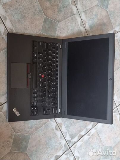 Lenovo Thinkpad x270