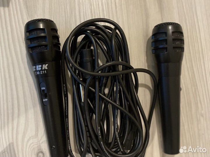 Караоке bbk с микрофонами и антенной