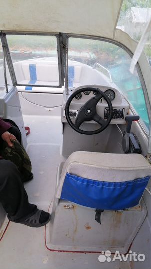 Лодка моторная
