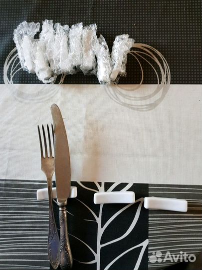 Фарфоровые подставки под ножи и вилки