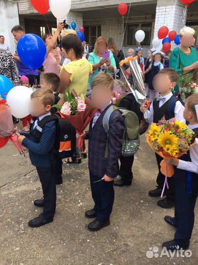 Костюм 3-ка,брюки,рубашки 134р