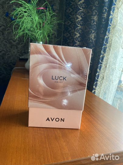 Парфюмерный Набор духи Эйвон Luck жен