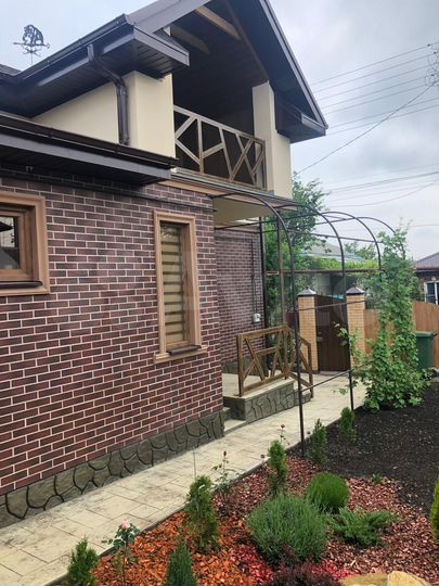 Дом 115 м² на участке 4 сот.