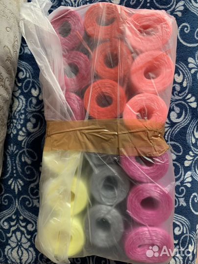 Нитки разные